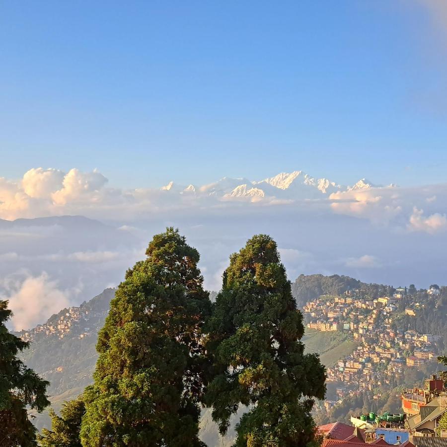 Darjeeling Heights - A Boutique Mountain View Homestay Экстерьер фото