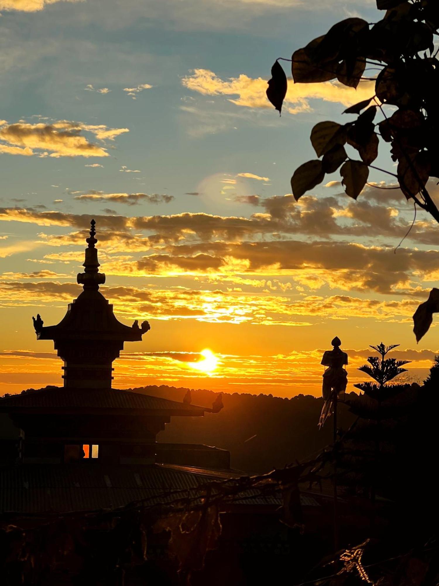 Darjeeling Heights - A Boutique Mountain View Homestay Экстерьер фото